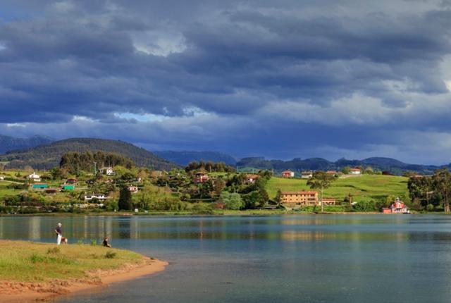 Playa Del Puntal Villaviciosa Asturias Lujo Primera Linea Playa Exterior foto